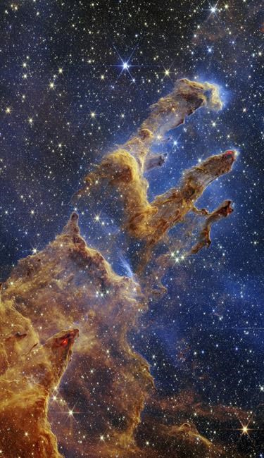 Webb Space Telescope spots early galaxies hidden from Hubble | iNFOnews.ca