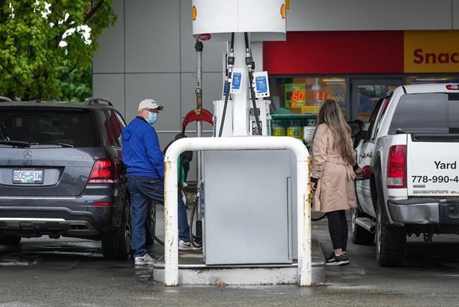 Canadian retail sales down 0.5% in September, led by drop in sales at gas stations | iNFOnews.ca Canadian retail sales down 0.5% in September, led by drop in sales at gas stations | iNFOnews.ca