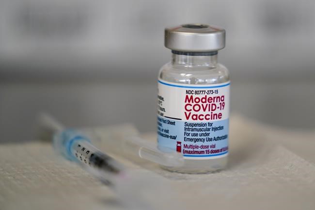 B.C. study finds low but increased risk of myocarditis after 2nd Moderna COVID shot | iNFOnews.ca CP849313156