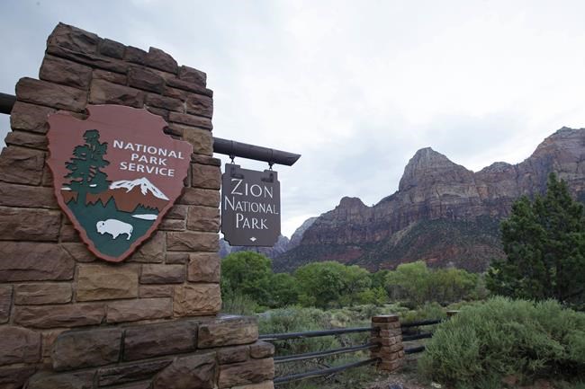 Woman dies on hike in Utah's Zion Park, husband rescued | iNFOnews.ca CP70512700