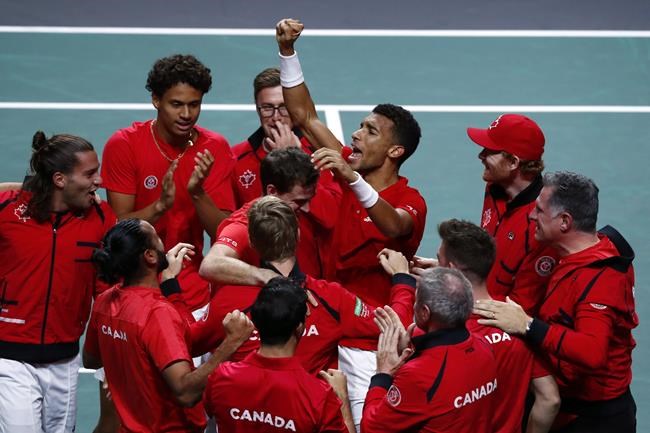 Courting Disaster: Sportsnet loses Davis Cup feed just before Canada's historic win | iNFOnews.ca CP16714032