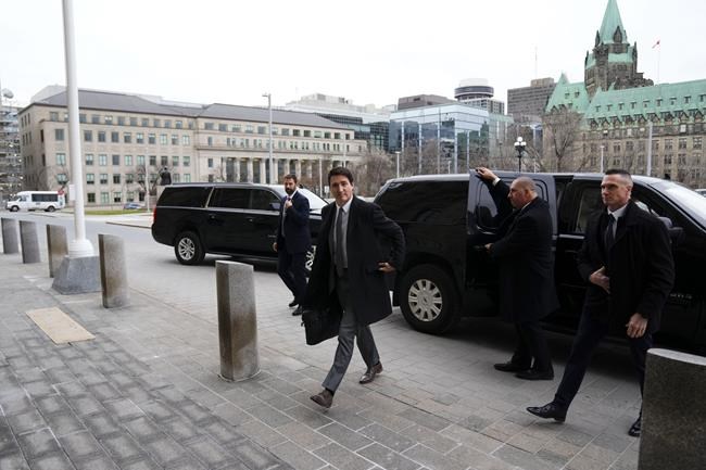 Trudeau says nothing is off the table when it comes to Smith's new 'sovereignty' act | iNFOnews.ca CP2122572465