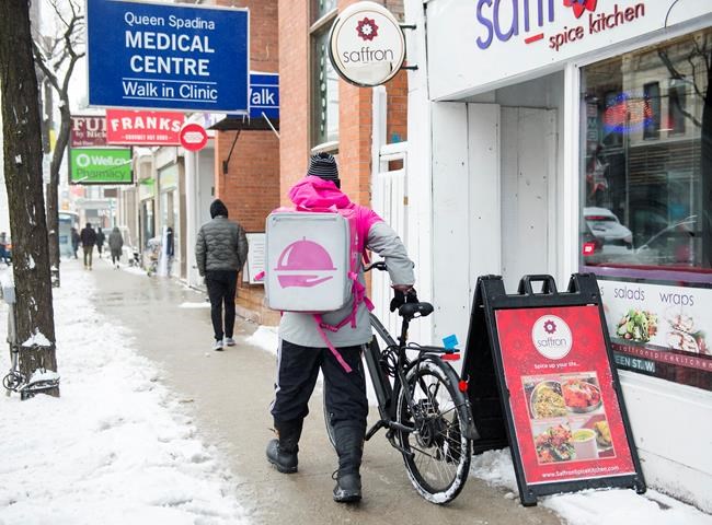 Canadians look to side hustles to make up for inflation pressure, but at what cost? | iNFOnews.ca