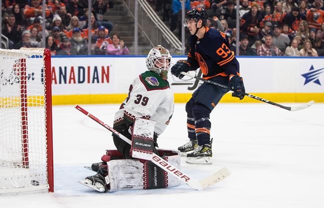 Connor McDavid's four-point effort leads Oilers to 8-2 rout of Coyotes | iNFOnews.ca CP1752458638