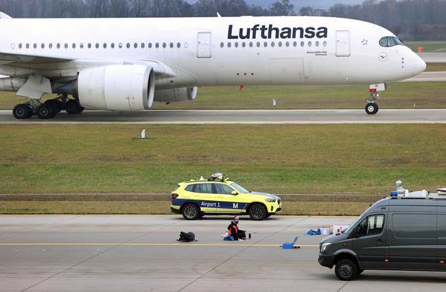 Climate activists stage protests at 2 German airports | iNFOnews.ca Climate activists stage protests at 2 German airports | iNFOnews.ca