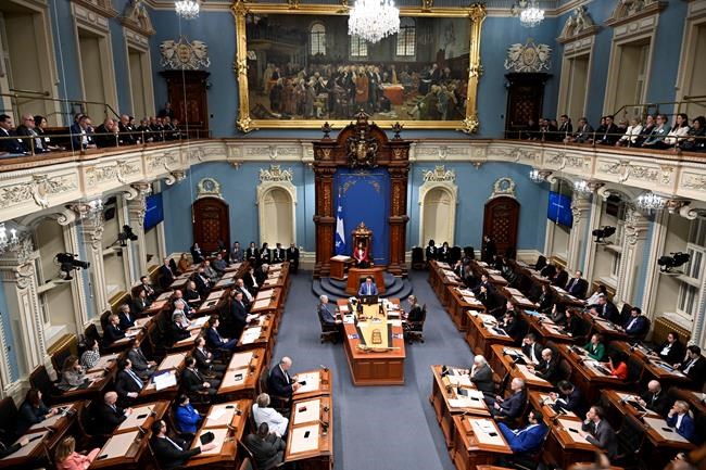 Quebec adopts law making oath to King optional for elected members | iNFOnews.ca