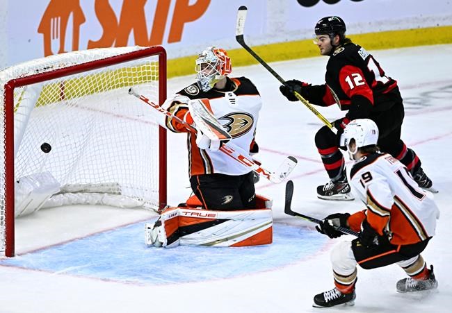 Cam Talbot perfect as Ottawa Senators shut out Anaheim Ducks 3-0 | iNFOnews.ca Cam Talbot perfect as Ottawa Senators shut out Anaheim Ducks 3-0 | iNFOnews.ca