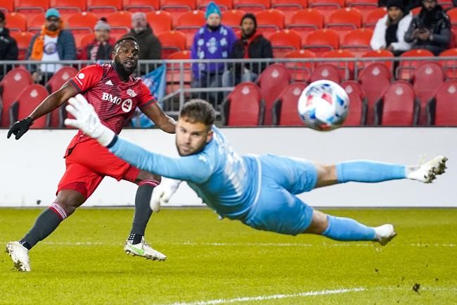 CPL expansion club Vancouver FC adds local 'keeper Irving as first ever signing | iNFOnews.ca