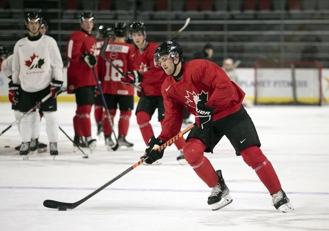 Shane Wright reconnecting with old friends ahead of world juniors | iNFOnews.ca Shane Wright reconnecting with old friends ahead of world juniors | iNFOnews.ca