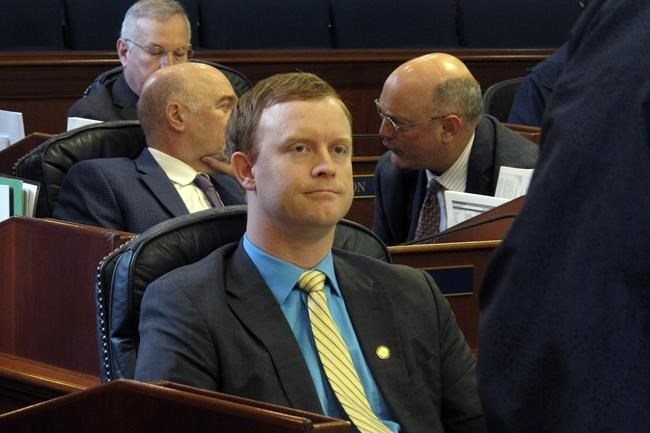 Alaska lawmaker takes stand in case over Oath Keepers ties | iNFOnews.ca Alaska lawmaker takes stand in case over Oath Keepers ties | iNFOnews.ca