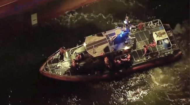 No fuel, no mast, no water: Rescued sailors describe ordeal | iNFOnews.ca No fuel, no mast, no water: Rescued sailors describe ordeal | iNFOnews.ca