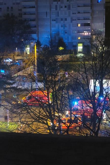 10 dead in France's worst residential fire in years | iNFOnews.ca 10 dead in France's worst residential fire in years | iNFOnews.ca