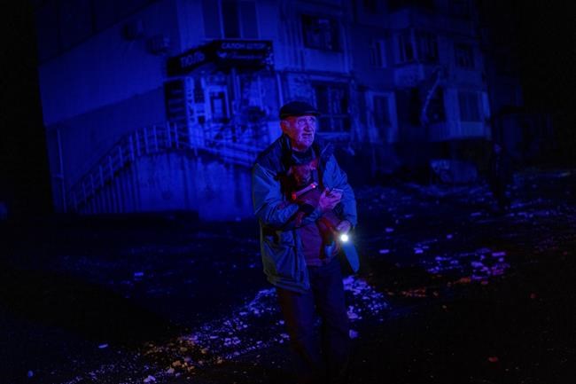 Behind the Lens: The human toll in Ukraine's Kherson | iNFOnews.ca