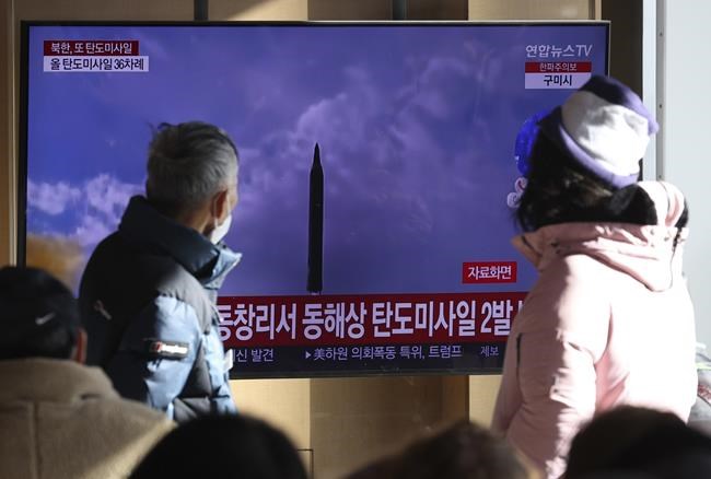 N Korea fires 2 ballistic missiles capable of reaching Japan | iNFOnews.ca