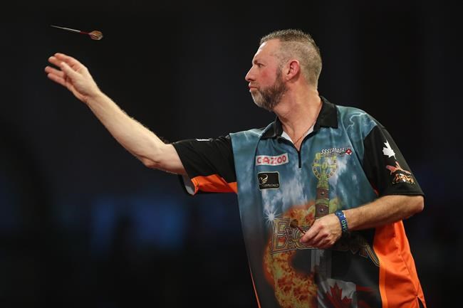 Canada's David Cameron records remarkable comeback win at world darts championship | iNFOnews.ca