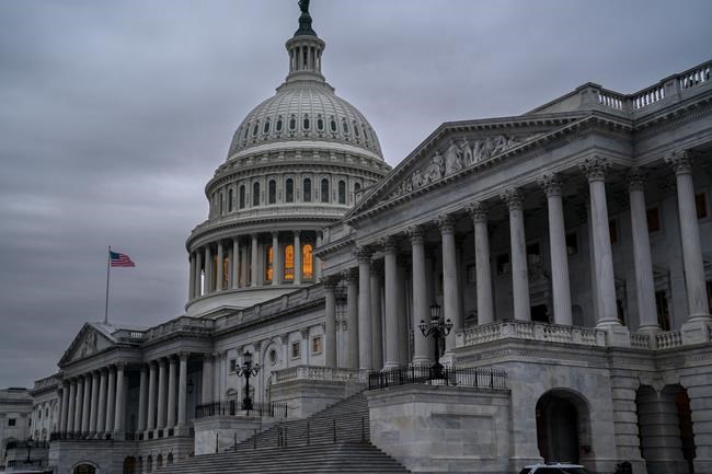 Senate passes $1.7 trillion bill to fund gov't, aid Ukraine | iNFOnews.ca