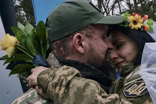 Some Ukrainians move up Christmas to part ways with Russia | iNFOnews.ca