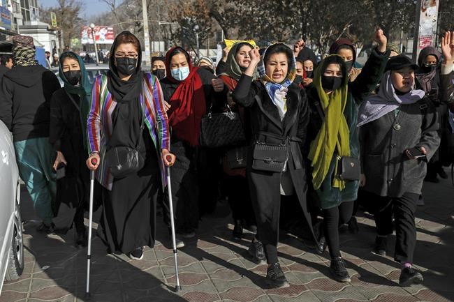Canada urges Taliban to reverse decision on banning women from NGO work | iNFOnews.ca Canada urges Taliban to reverse decision on banning women from NGO work | iNFOnews.ca