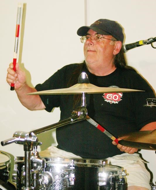 Drummer Randy Begg, co-founder of 1970s pop-rock band Wednesday, dies at 71 | iNFOnews.ca Drummer Randy Begg, co-founder of 1970s pop-rock band Wednesday, dies at 71 | iNFOnews.ca