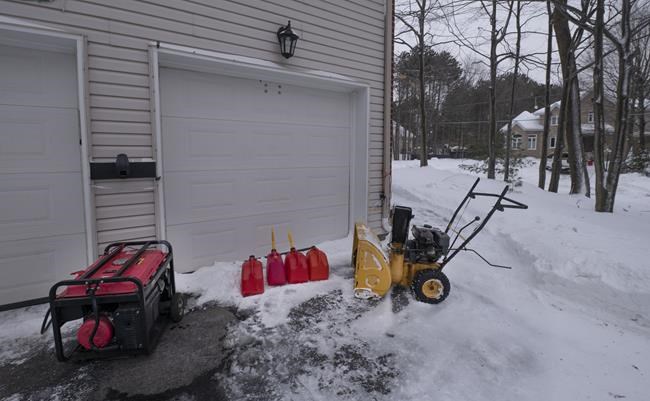 11 Hydro-Québec customers who lost power in winter storm yet to be reconnected | iNFOnews.ca