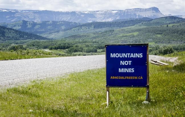 Alberta government won't release data on snowpack contamination from coal mines | iNFOnews.ca