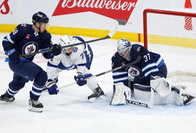 Connor’s record-setting power-play goal leads Jets to 4-2 victory over Lightning | iNFOnews.ca
