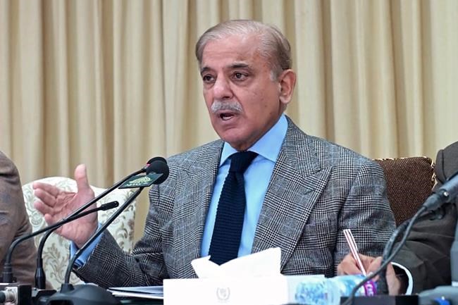 Pakistan's premier visits UAE as his nation seeks flood aid | iNFOnews.ca