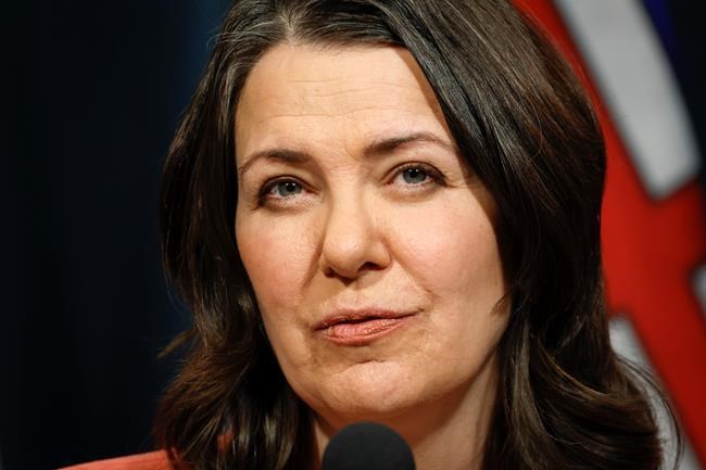 Smith says she urged minister to consider whether COVID prosecutions could succeed | iNFOnews.ca