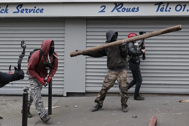 French unions call new nationwide strikes, protests Jan. 31 | iNFOnews.ca