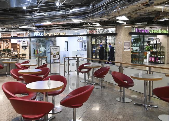 Missing your favourite lunch spot? How food courts are emerging from the pandemic | iNFOnews.ca