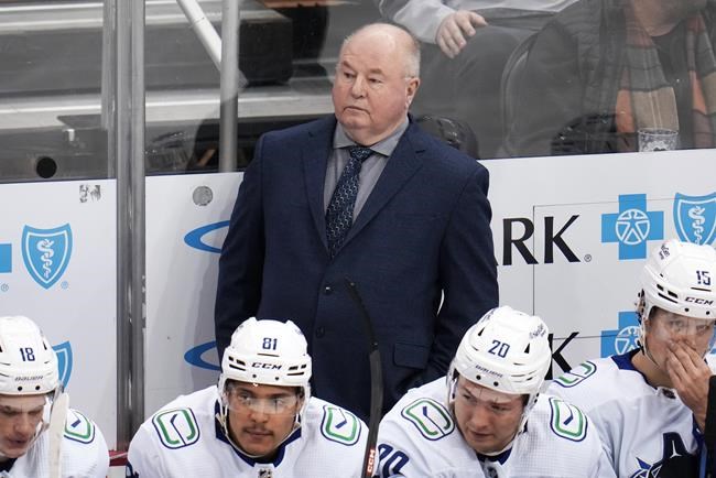 Canucks coach Boudreau emotional amid rumours of coaching change | iNFOnews.ca