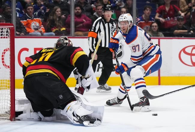 Boudreau bids goodbye as struggling Canucks drop 4-2 decision to surging Oilers | iNFOnews.ca Boudreau bids goodbye as struggling Canucks drop 4-2 decision to surging Oilers | iNFOnews.ca