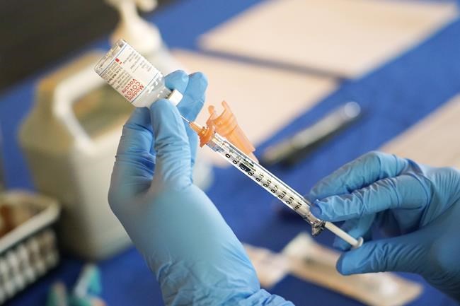 US proposes once-a-year COVID shots for most Americans | iNFOnews.ca