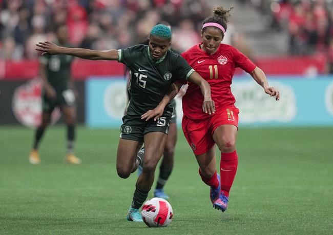 Veteran Canadian midfielder Desiree Scott re-signs with the Kansas City Current | iNFOnews.ca