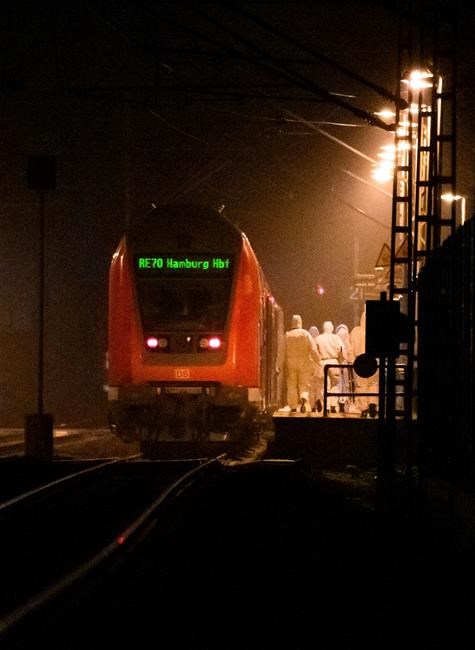 Man held for knife attack on German train; 2 dead, 7 injured | iNFOnews.ca Man held for knife attack on German train; 2 dead, 7 injured | iNFOnews.ca