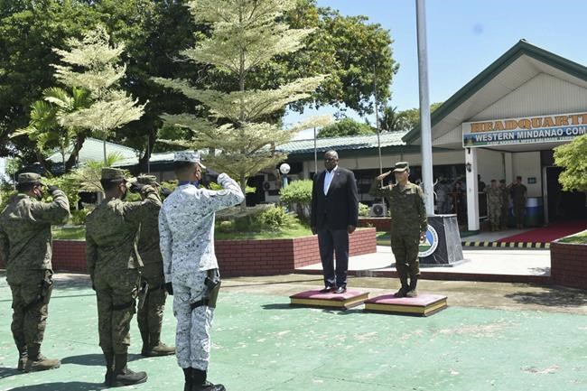 US, Philippines agree to larger American military presence | iNFOnews.ca