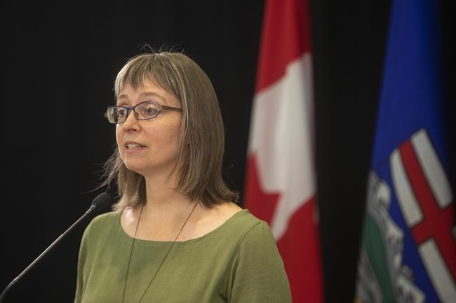 Former Alberta top doctor, Deena Hinshaw, finds temporary public health post in B.C. | iNFOnews.ca Former Alberta top doctor, Deena Hinshaw, finds temporary public health post in B.C. | iNFOnews.ca