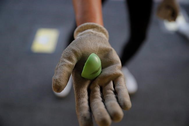 Federal government asking RCMP to ban use of sponge rounds, CS gas for crowd control | iNFOnews.ca