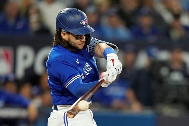Bichette and Blue Jays avoid arbitration by agreeing to terms on three-year deal | iNFOnews.ca