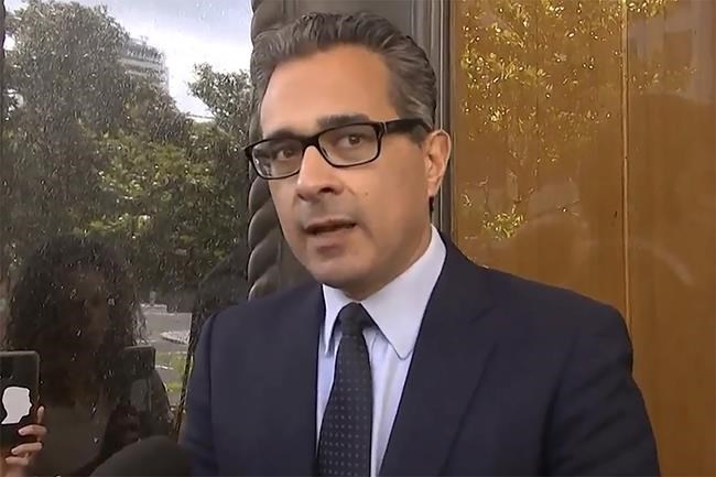 Wife of former US pilot complains of Australian treatment | iNFOnews.ca