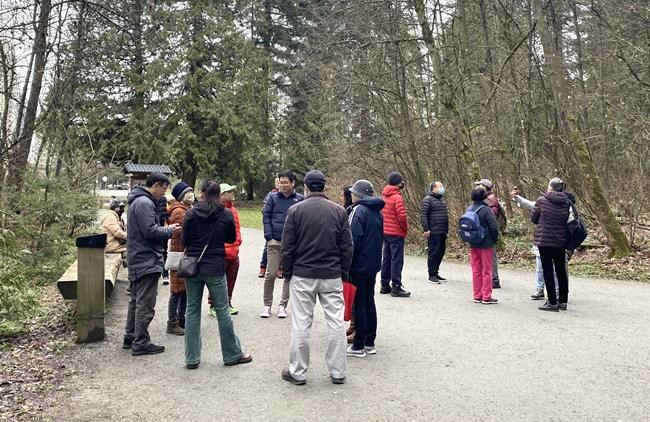 B.C. park site of Chinese-style matchmaking, as parents seek wedded bliss for kids | iNFOnews.ca
