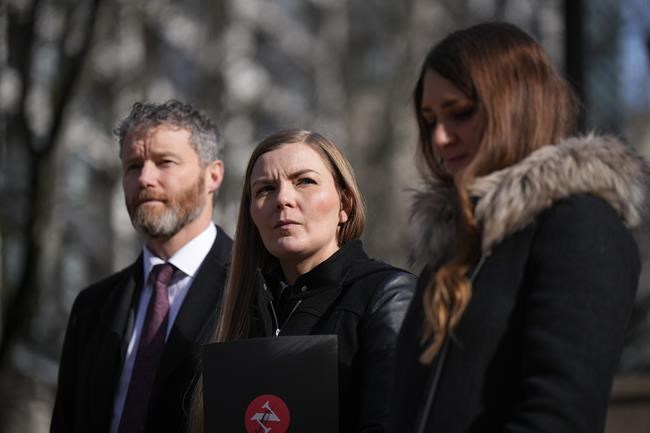 Photojournalist, news organization file lawsuit against RCMP over 2021 arrest | iNFOnews.ca