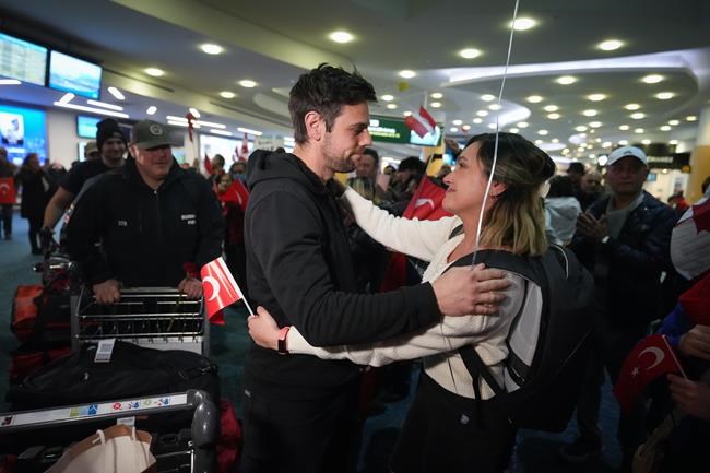 Search and rescue team from Burnaby arrives home after aiding Turkish relief efforts | iNFOnews.ca