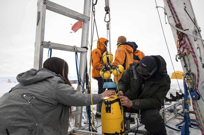 Skinny robot documents forces eroding Doomsday Glacier | iNFOnews.ca