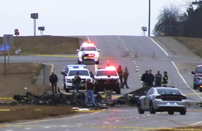 Black Hawk helicopter crashes in Alabama, killing 2 crew | iNFOnews.ca