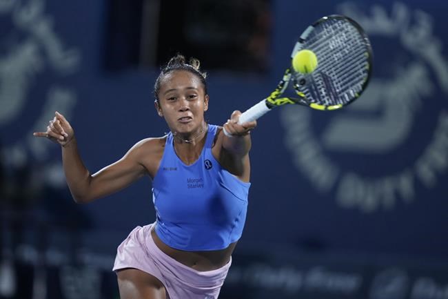 Canada's Fernandez and American partner Mattek-Sands advance in doubles at Dubai | iNFOnews.ca