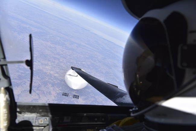 Pentagon releases pilot's close-up photo of Chinese balloon | iNFOnews.ca