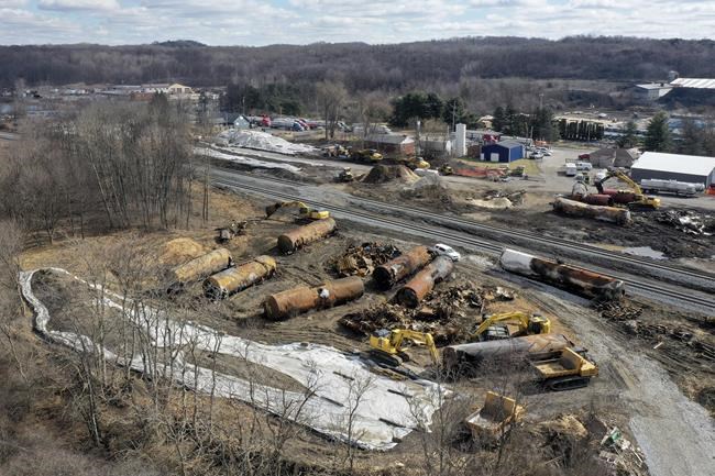 Contaminated waste shipments from Ohio derailment to resume | iNFOnews.ca