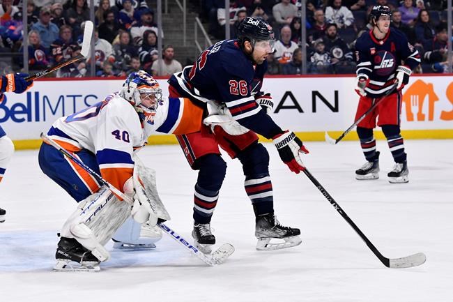 Varlamov, Islanders shutout Jets to hand Winnipeg third consecutive loss | iNFOnews.ca Varlamov, Islanders shutout Jets to hand Winnipeg third consecutive loss | iNFOnews.ca