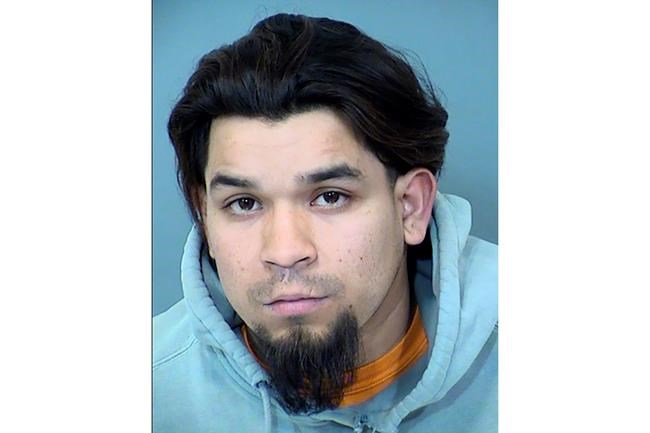 Man jailed in Arizona crash that killed 2 cyclists, hurt 11 | iNFOnews.ca